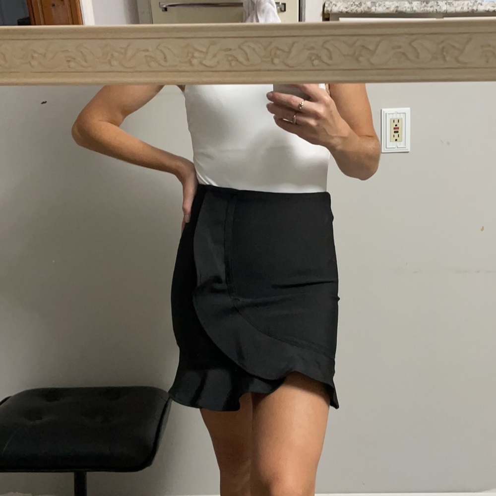 Bebe bandage skirt
